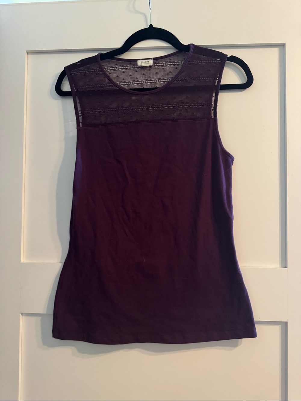 Women's garage Plum Lace Yoke Sleeveless Tank Top